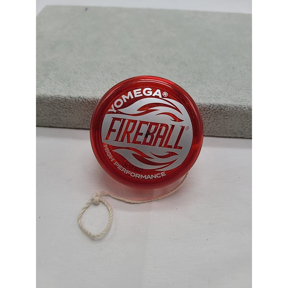 Yomega Fireball High Performance Yo-Yo Red White Vintage 1995